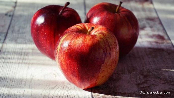 Apel termasuk buah yang tinggi serat dan baik untuk pencernaan Apel termasuk buah yang tinggi serat dan baik untuk pencernaan