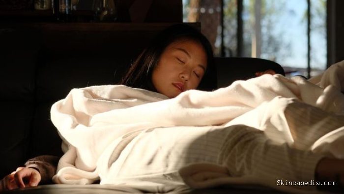 Orang dengan IQ tinggi menyukai tidur. Tidur merupakan investasi kognitif bagi mereka.