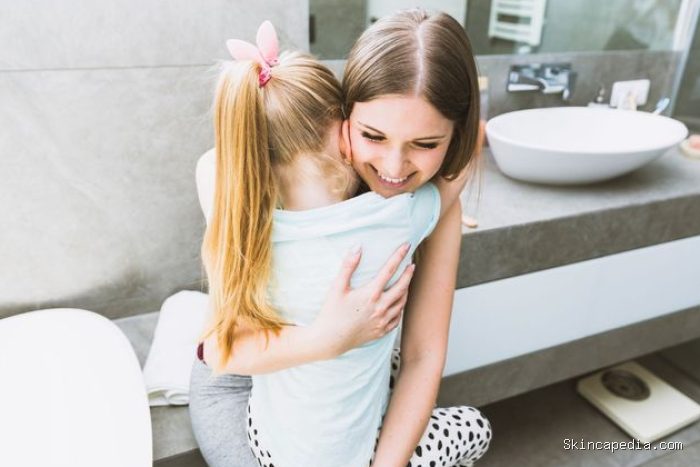 cara mengajarkan anak toilet training yang mudah