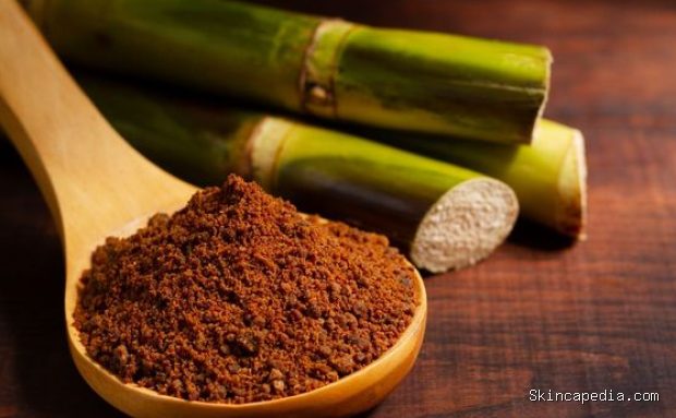 Tidak semua gula memiliki dampak yang sama. Yang perlu dibatasi adalah gula tambahan, sedangkan gula alami dalam makanan utuh tetap dapat menjadi bagian dari pola makan sehat/ Foto: Freepik.com/Freepik Tidak semua gula memiliki dampak yang sama. Yang perlu dibatasi adalah gula tambahan, sedangkan gula alami dalam makanan utuh tetap dapat menjadi bagian dari pola makan sehat/ Foto: Freepik.com/Freepik