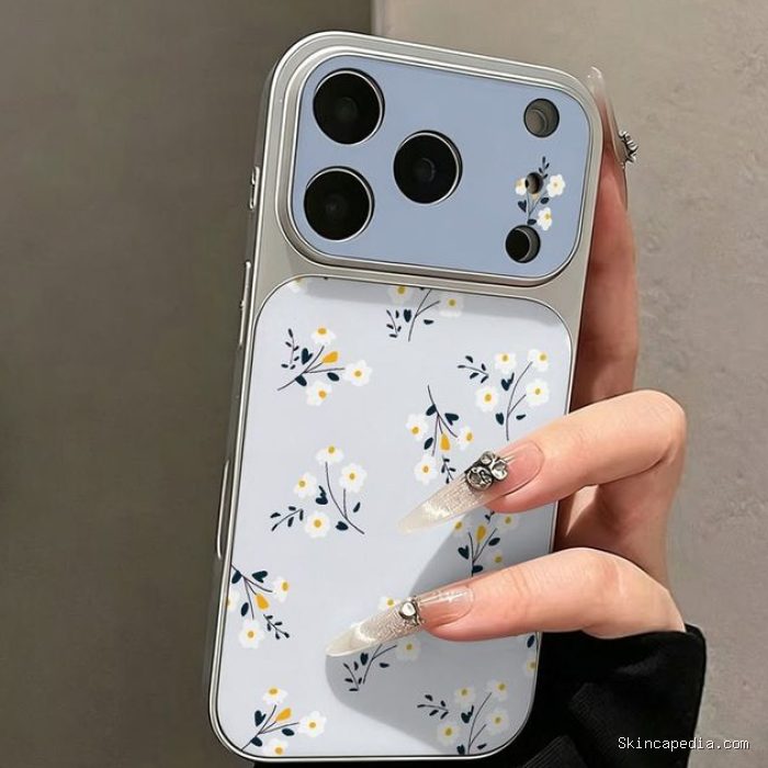 Pemilik casing HP bunga adalah sosok yang hangat, menawan, dan ramah, namun juga sensitif dan emosional. Kamu juga ceria, menyenangkan, dan sosok yang romantis. Pemilik casing HP bunga adalah sosok yang hangat, menawan, dan ramah, namun juga sensitif dan emosional. Kamu juga ceria, menyenangkan, dan sosok yang romantis.