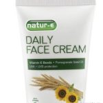 Cek Ingredients Natur-e DAILY FACE CREAM: Apakah Aman untuk Kulit?