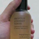 Cosrx Propolis Synergy Toner: Rahasia Kulit Glowing & Ampuh!