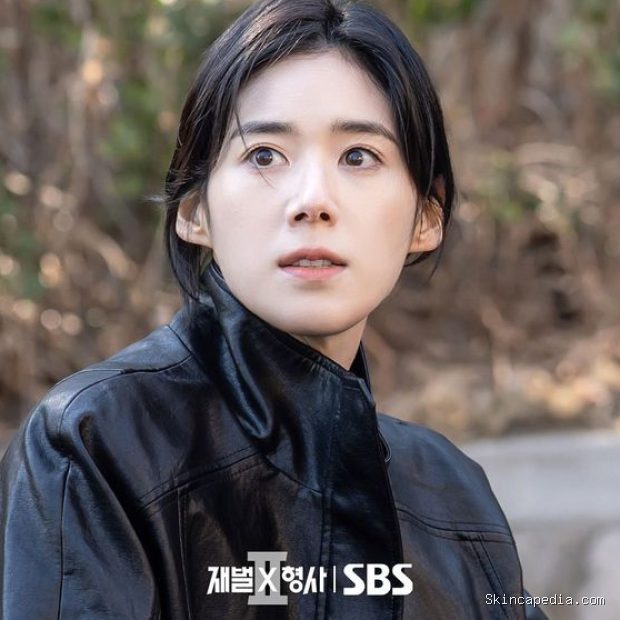 Jung Eun Chae di Flex Cop 2/ Foto: instagram.com/sbsdrama.official Jung Eun Chae di Flex Cop 2/ Foto: instagram.com/sbsdrama.official