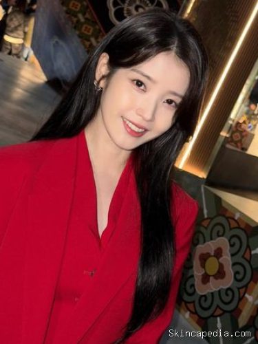 Bahkan sebelum resmi tayang, Korean drama satu ini sudah menarik perhatian global dan kerap menjadi perbincangan hangat di jagat maya. Salah satu alasannya adalah karena K-drama tersebut dibintangi oleh IU dan Byeon Woo Seok./ Foto: instagram.com/dlwlrma Bahkan sebelum resmi tayang, Korean drama satu ini sudah menarik perhatian global dan kerap menjadi perbincangan hangat di jagat maya. Salah satu alasannya adalah karena K-drama tersebut dibintangi oleh IU dan Byeon Woo Seok./ Foto: instagram.com/dlwlrma