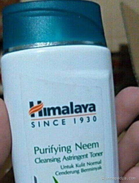 Himalaya Neem Toner: Cek Ingredients & Manfaatnya!