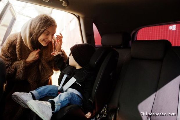 Kursi mobil bayi bekas termasuk barang secondhand yang berisiko karena memiliki masa pakai terbatas dan materialnya bisa mengalami degradasi.