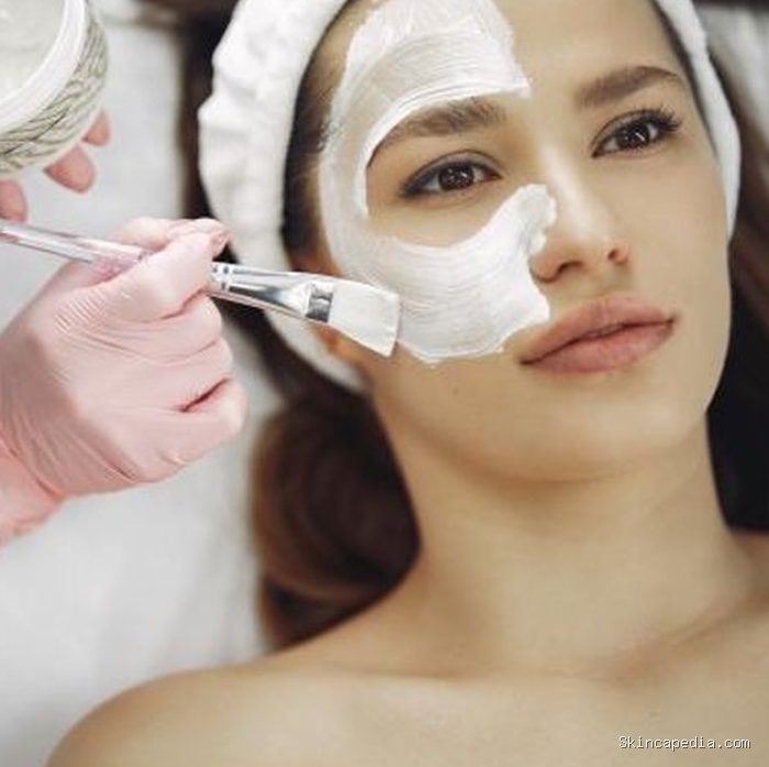 Salah satu cara mudah dan efektif untuk mengikis lapisan atas kulit dengan cepat adalah dengan chemical peel. Salah satu cara mudah dan efektif untuk mengikis lapisan atas kulit dengan cepat adalah dengan chemical peel.