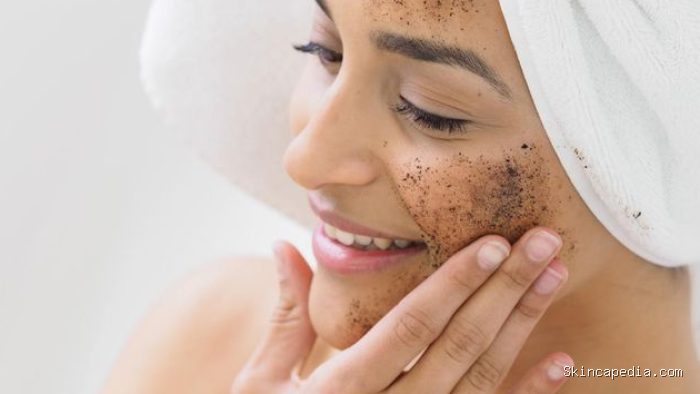 Eksfoliasi secara rutin setiap minggu Eksfoliasi secara rutin setiap minggu