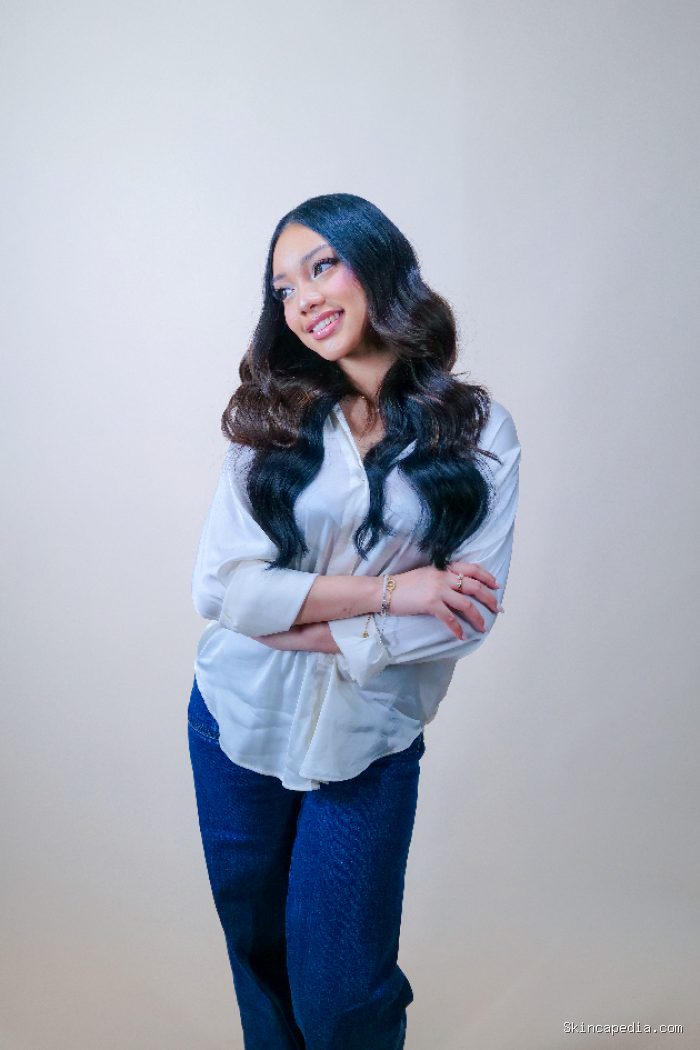 Queen of the Month: Naura Ayu Queen of the Month: Naura Ayu