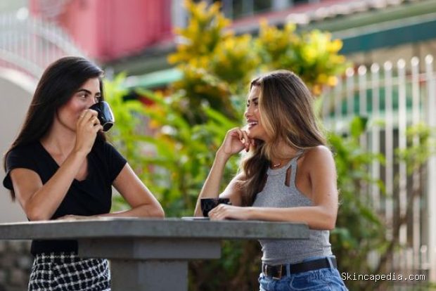Cara berhenti membandingkan diri dapat dimulai dengan menyadari bahwa tidak ada dua orang yang memiliki perjalanan hidup yang benar-benar sama/Foto: Magnific Cara berhenti membandingkan diri dapat dimulai dengan menyadari bahwa tidak ada dua orang yang memiliki perjalanan hidup yang benar-benar sama. Setiap individu tumbuh dengan pengalaman, tantangan, dan nilai yang berbeda. Perbedaan tersebut membuat pencapaian maupun proses yang dijalani menjadi sangat personal.