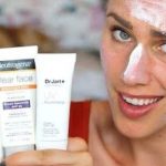 Sunscreen Kulit Berminyak Berjerawat: Rekomendasi Terbaik!