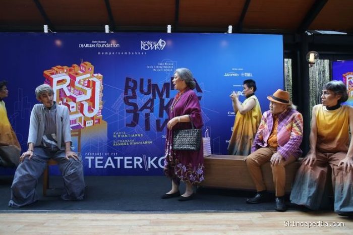 Cuplikan adegan Rumah Sakit Jiwa Cuplikan adegan Rumah Sakit Jiwa
