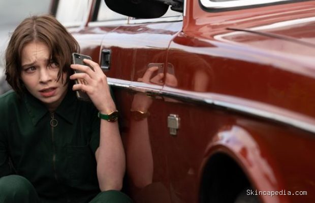 Emma Myers dalam serial Netflix A Good Girl's Guide to Murder/Foto: Dok. IMDb A Good Girl's Guide to Murder merupakan rekomendasi serial Netflix dengan investigasi remaja yang cerdas dan penuh teka-teki.