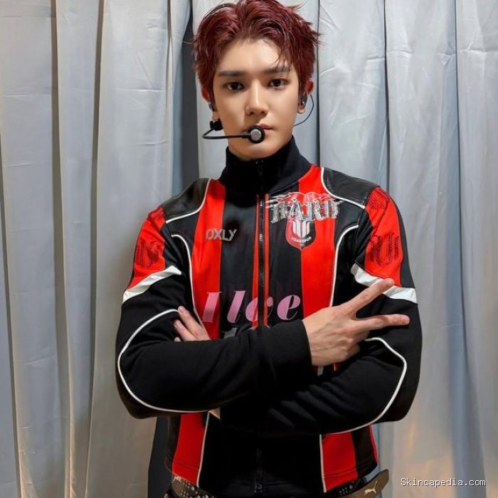 Taeyong NCT saat menggelar konser solo di Indonesia Taeyong NCT saat menggelar konser solo di Indonesia