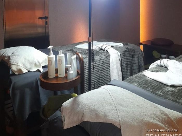 Menikmatia facial di VIDA Spa bersama rangkaian produk Swissline Menikmatia facial di VIDA Spa bersama rangkaian produk Swissline