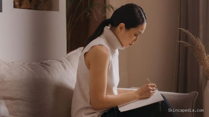 Melakukan aktivitas untuk menjaga kesehatan mental Melakukan aktivitas untuk menjaga kesehatan mental