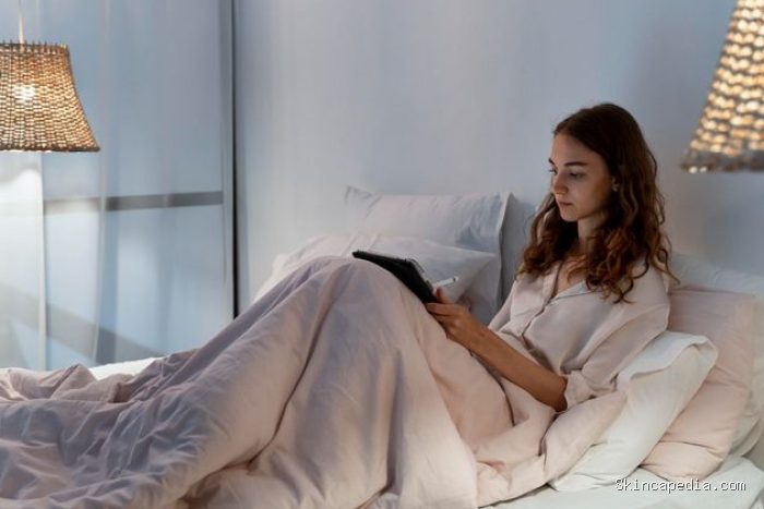Orang yang memilih menghabiskan malam tenang setelah seharian beraktivitas umumnya termasuk ciri orang introvert. Orang yang memilih menghabiskan malam tenang setelah seharian beraktivitas umumnya termasuk ciri orang introvert.