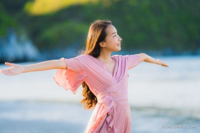 Orang yang tenang suka mengafirmasi dirinya dengan kata-kata baik. Lewat kalimat, ?Aku adalah…? lalu mendefinisikan sisi baik akan membantu membentuk pola pikir sesuai yang diharapkan. Orang yang tenang suka mengafirmasi dirinya dengan kata-kata baik. Lewat kalimat, ?Aku adalah…? lalu mendefinisikan sisi baik akan membantu membentuk pola pikir sesuai yang diharapkan.