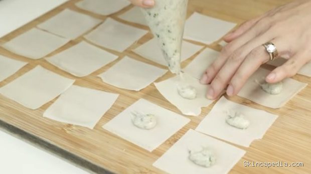 Resep Mini Cripsy Wonton XXI Resep Mini Cripsy Wonton XXI ala Chef Devina Devina Hermawan