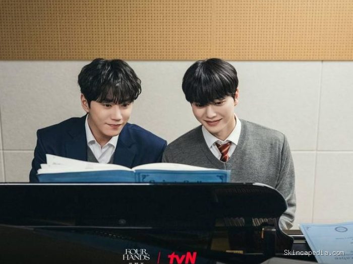 Lee Jun Young dan Song Kang dalam drama Four Hands, Two Sonatas/ Foto: tvN