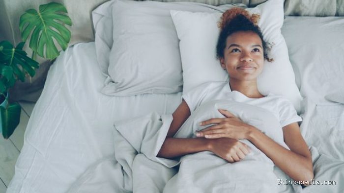 Orang cerdas memerhatikan betul apa yang mereka kerjakan di malam hari sebelum tidur, termasuk pula kalimat yang mereka ucapkan sebelum memejamkan mata.
