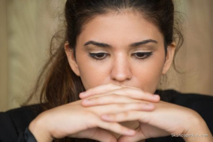 Orang yang memilih diam saat marah bisanya adalah orang yang tangguh secara emosional. Mereka menganalisis dan mencoba memahami situasi/Foto: freepik.com/katemangostar Orang yang memilih diam saat marah bisanya adalah orang yang tangguh secara emosional. Mereka menganalisis dan mencoba memahami situasi/Foto: freepik.com/katemangostar