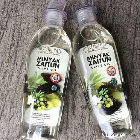 Photo by beautynesia.id - Manfaat Minyak Zaitun untuk Mengatasi Kulit Kering secara Alami