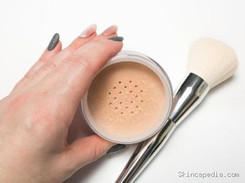 Photo by wolipop.detik.com - Tips Menggunakan Loose Powder agar Hasil Makeup Natural dan Flawless